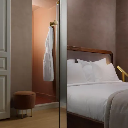 Hotel Monument 4*